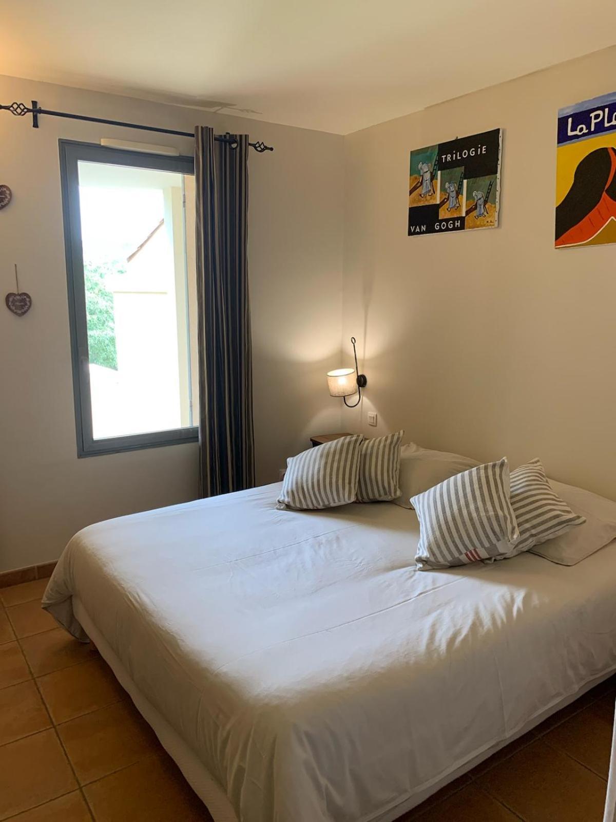 Appartement Cosy Avec Climatisation Reversible Golf De Saumane Exterior foto